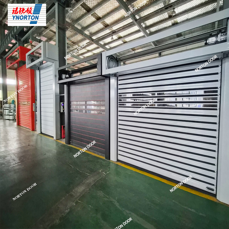 Réamhchúraimí suiteála do dhoirse crua tapaidh